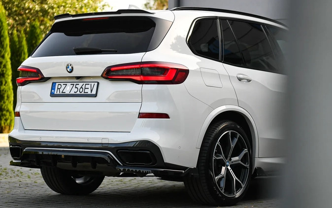 BMW X5 cena 264900 przebieg: 143000, rok produkcji 2020 z Rzeszów małe 781